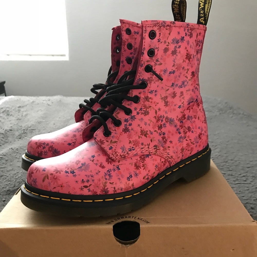 Dr (doc) Martens